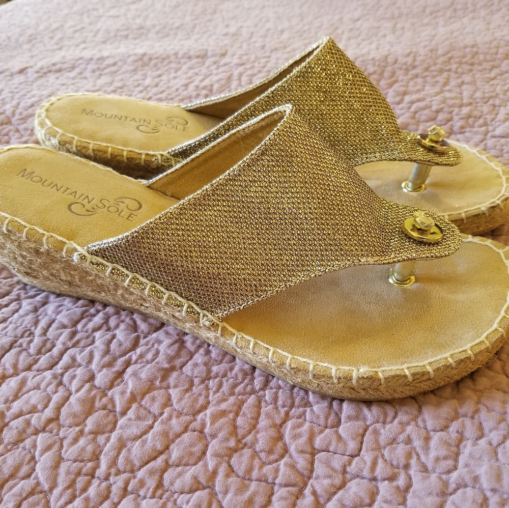 Mountain Sole Brittany Glitter Thong Sandal